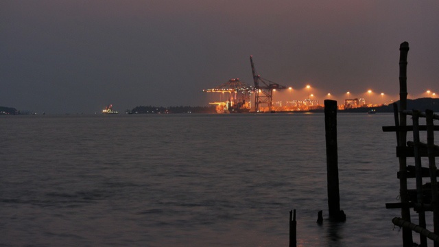 Kochi et les filets chinois Kochi et les filets chinois