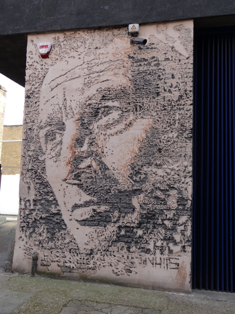 STREET ART SHOREDITCH BRICKLANE