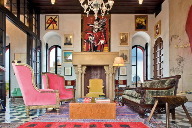 Palazzo Chupi Julian Schnabel