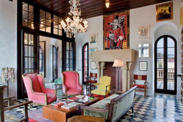 Palazzo Chupi Julian Schnabel