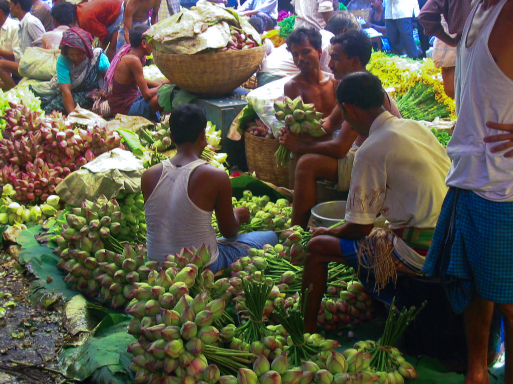 06052002-Marchands de fleurs 2 Kolkata