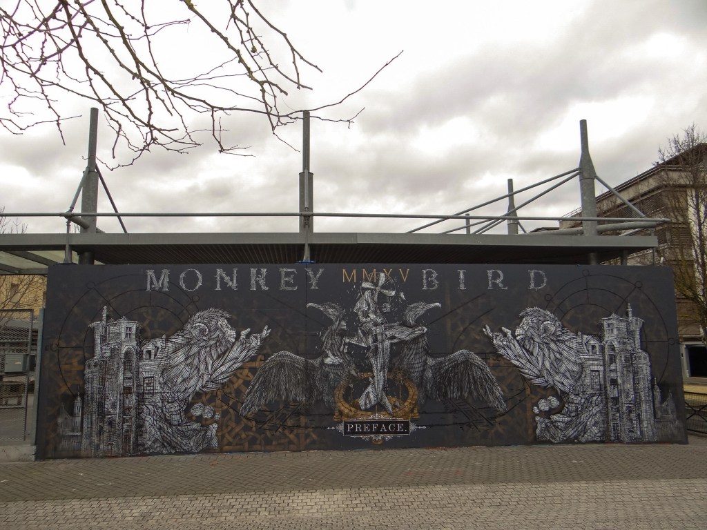 M.U.R Bordeaux Monkey Bird Crew