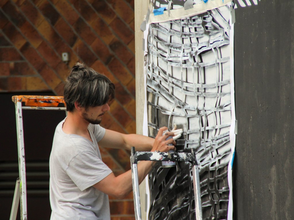 Monkey Bird Encensoir Bordeaux (5)