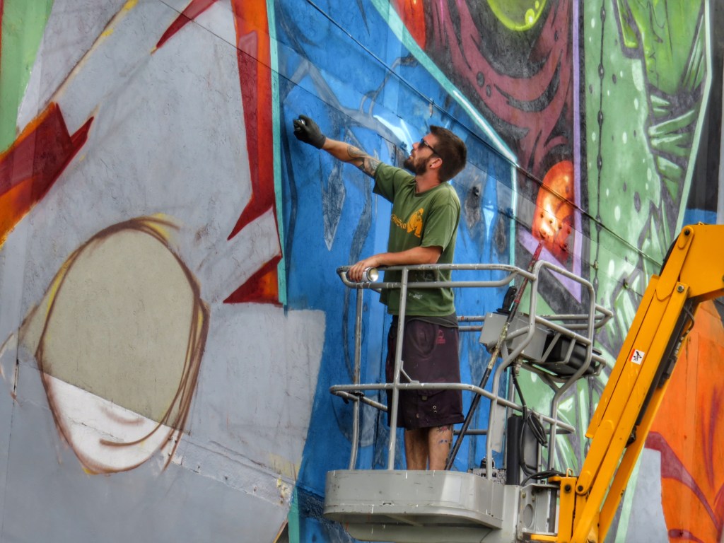 Shake Well Graffiti Bordeaux (9)